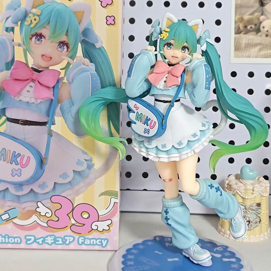 Original fashion Hatsune Miku  - Model Kit Hatsune Miku ulasan dan harga