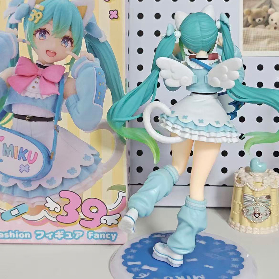 Original fashion Hatsune Miku  - Model Kit Hatsune Miku ulasan dan harga